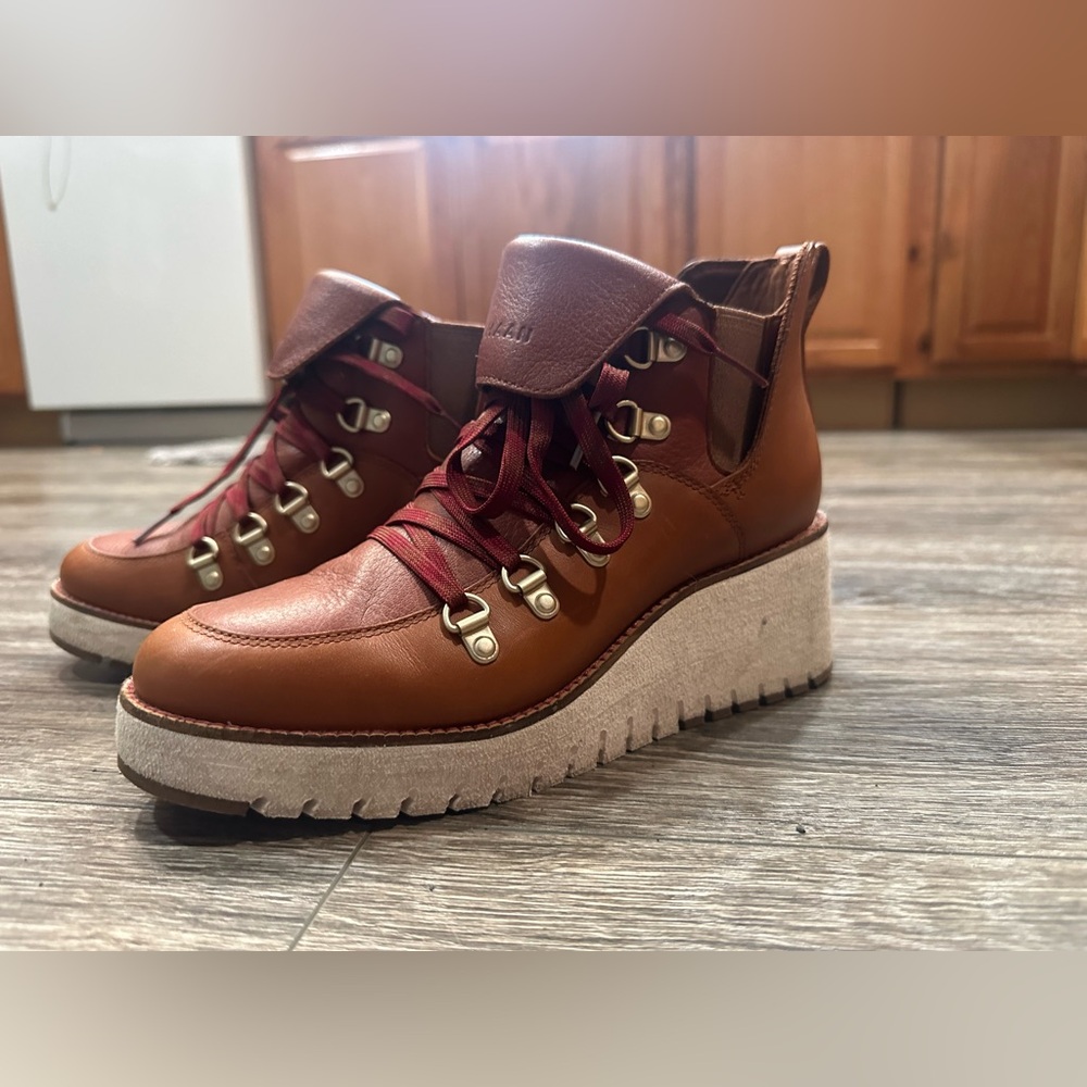 ZERØGRAND Wedge Hiker Boot - Picture 3 of 16